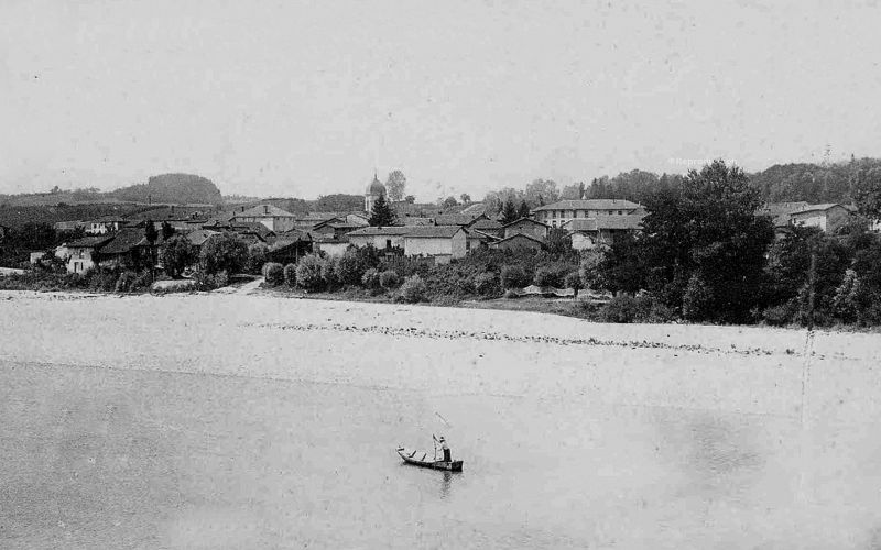 debut-du-siecle-bord-de-lain-et-village