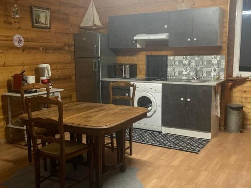 hebergement-priay-jeanmarc-et-corinne-chambre-hote-cuisine